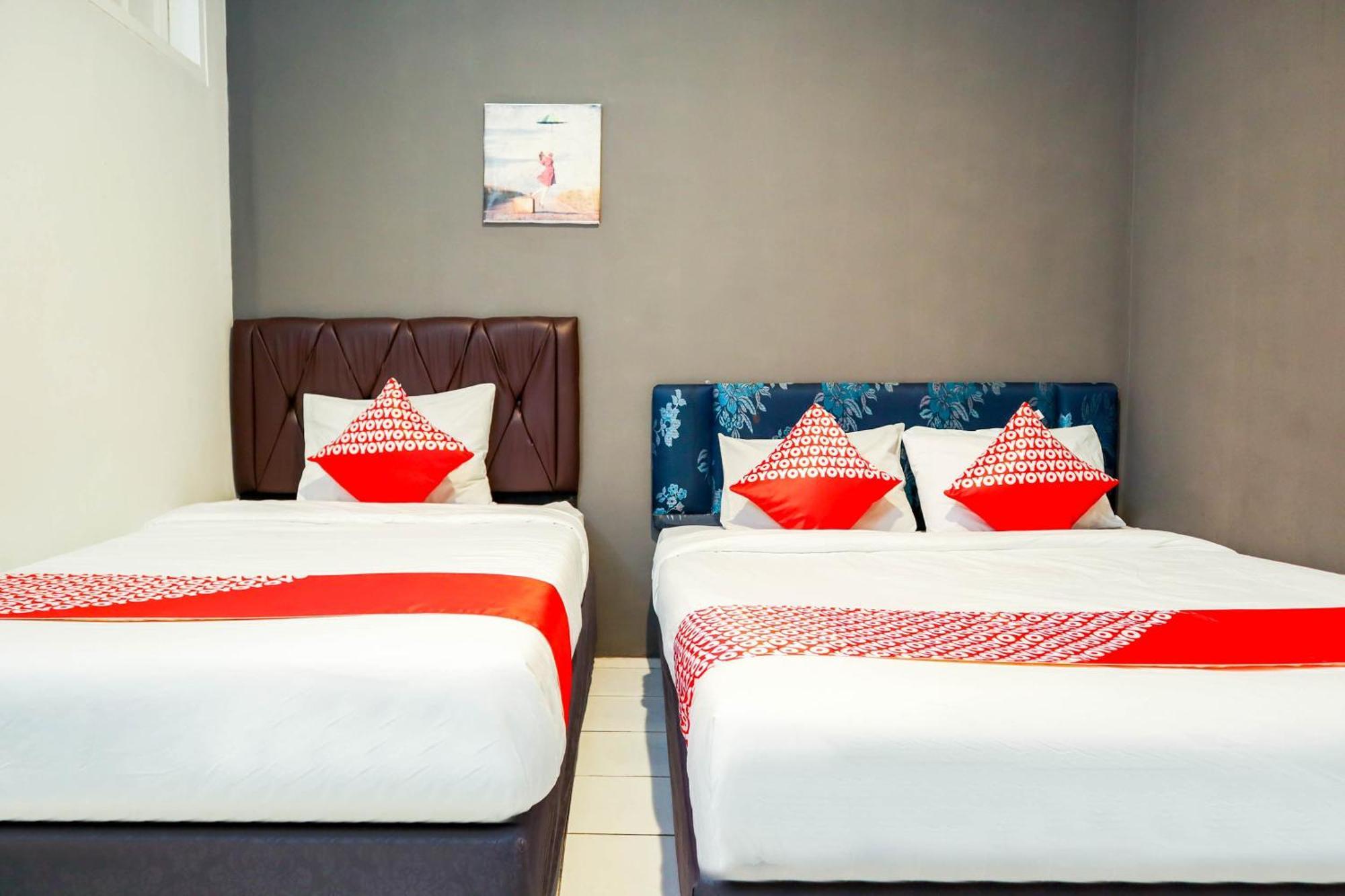 Oyo 1111 Pasar Baru Inn 雅加达 外观 照片
