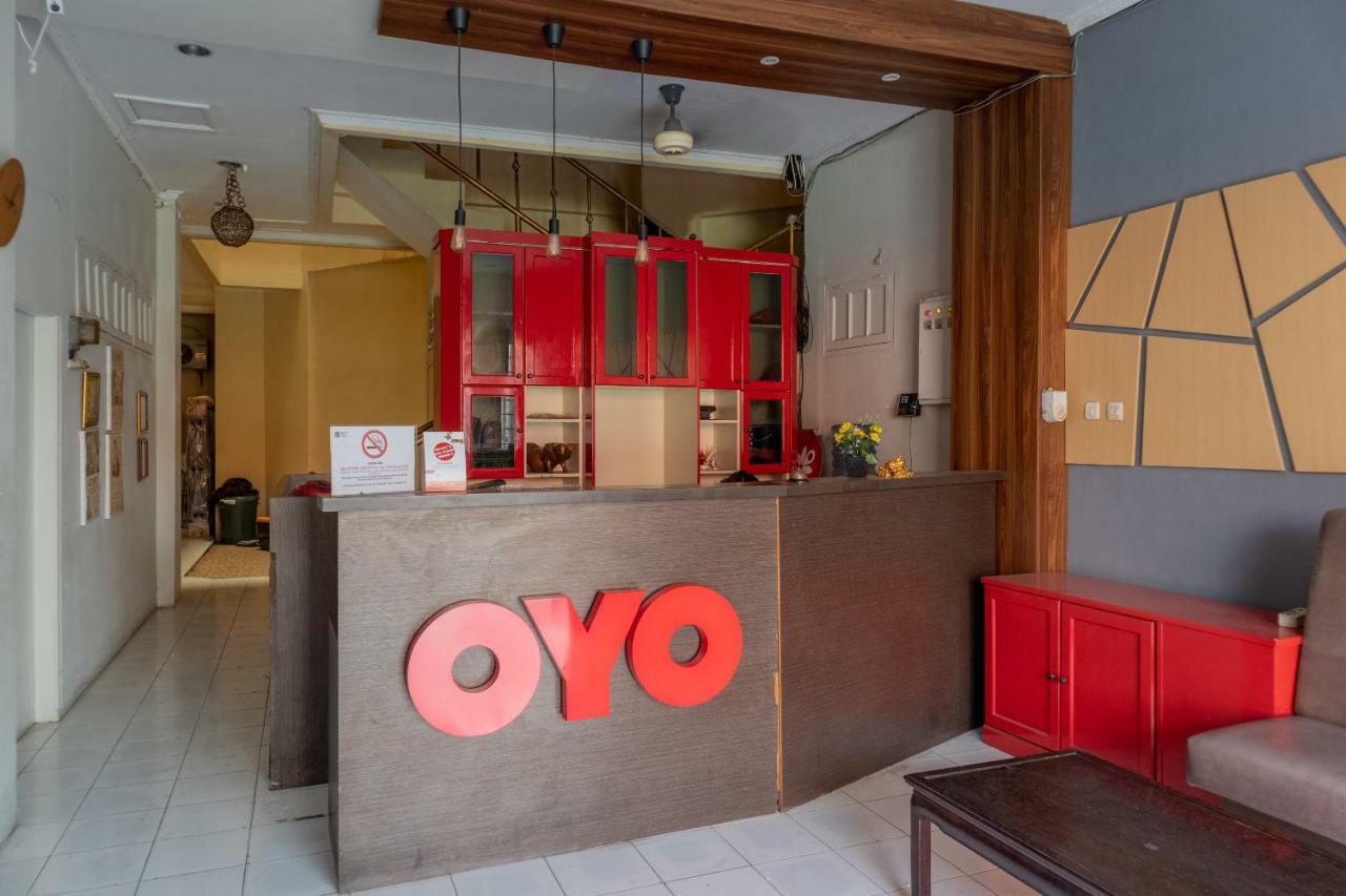 Oyo 1111 Pasar Baru Inn 雅加达 外观 照片